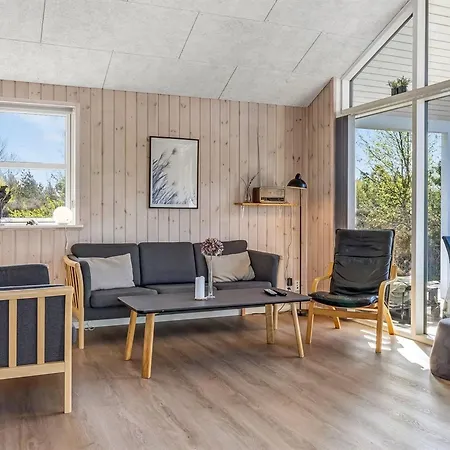 Minke - 2-2km From The Sea By Interhome Ferienhaus Bolilmark